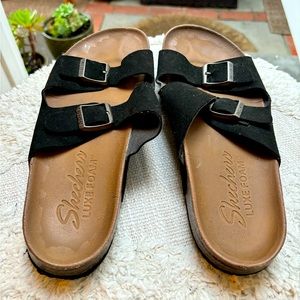 Skechers  Women Black Luxe Foam Comfort Sandals-Size 9 -Used